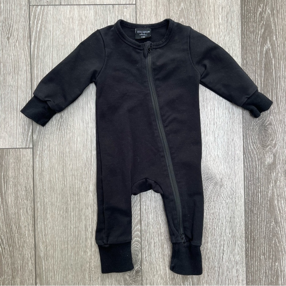 LITTLE BIPSY 2 WAY ZIP ROMPER BLACK 3-6MO